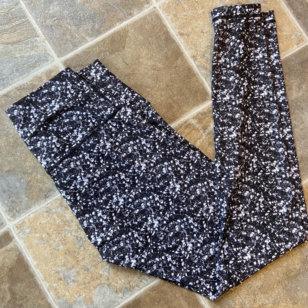 Lululemon Shimmy Shimmer Roll Down leggings